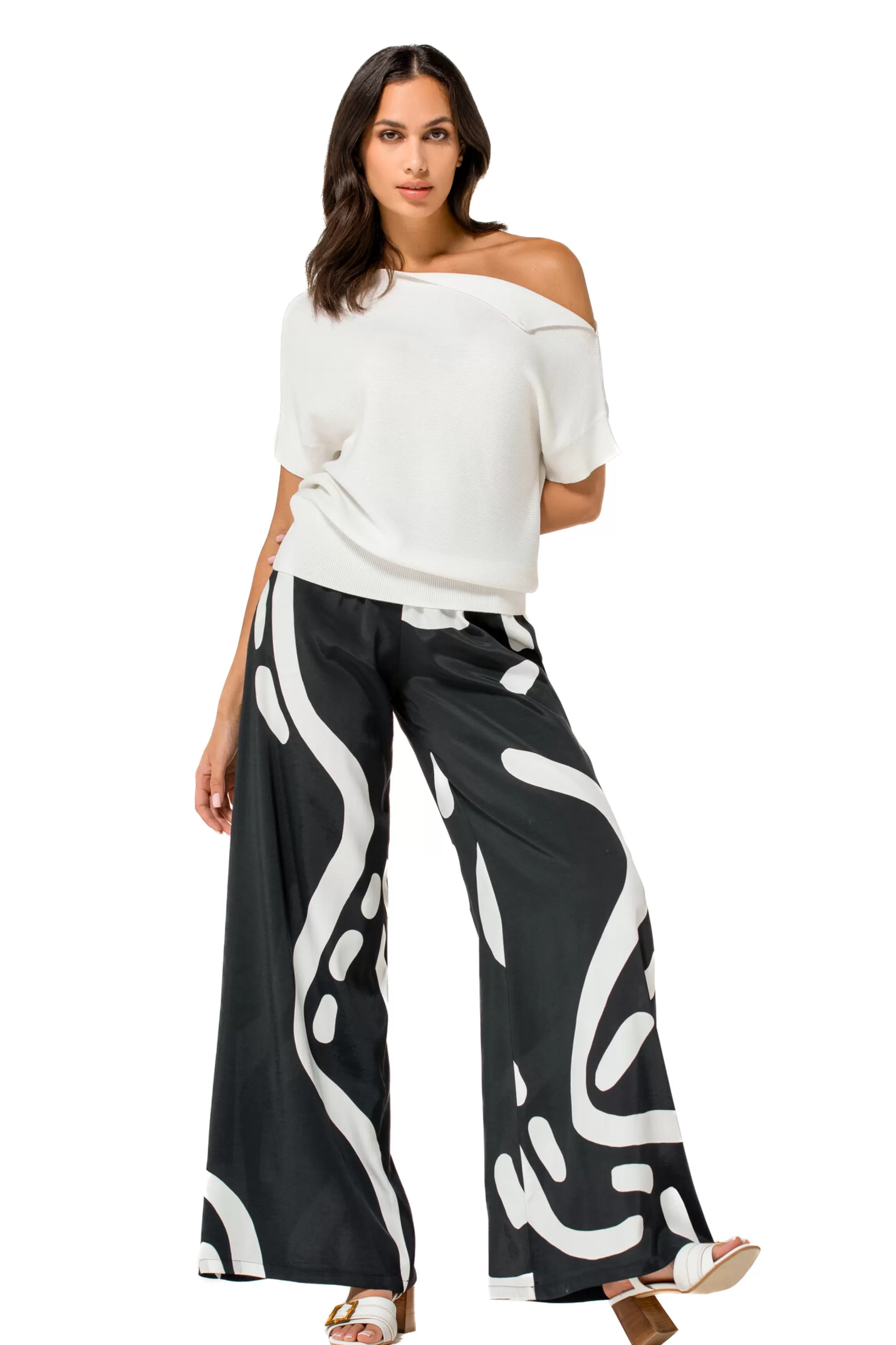 Caroline Biss - Top de punto suave con drapeado en hombros - Modelo 1246-91