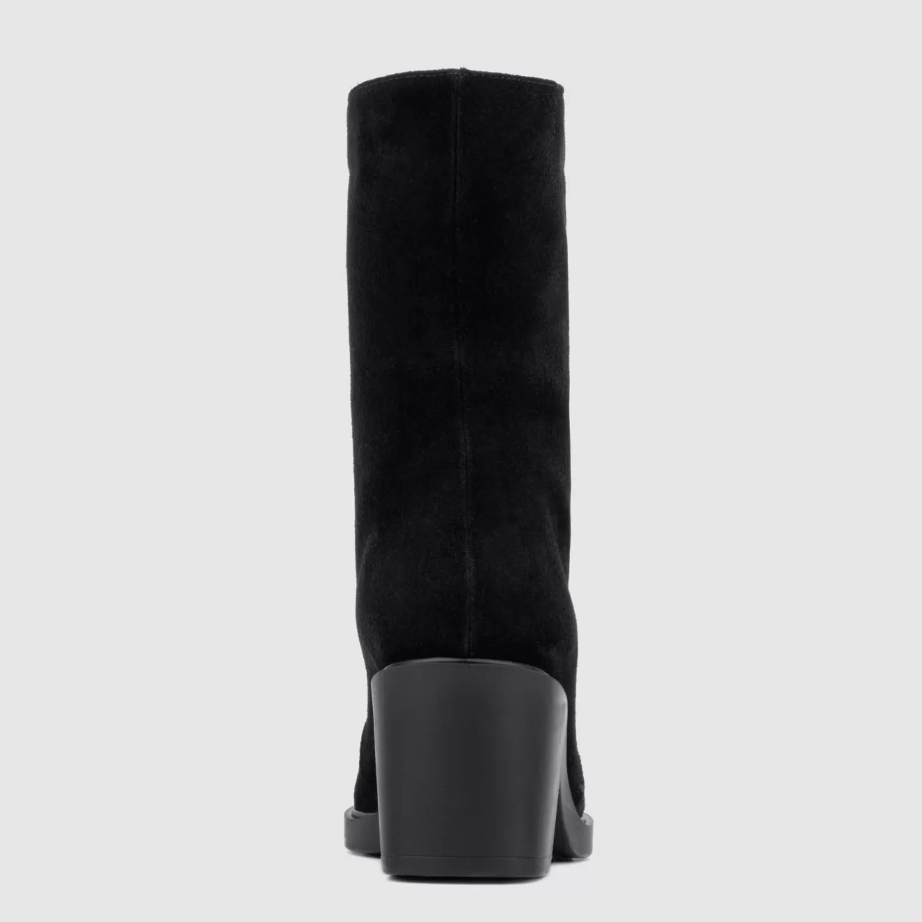 ¡Oferta Imperdible! Botas Aquatalia Celesta Negro - Elegancia Duradera con Descuento Exclusivo