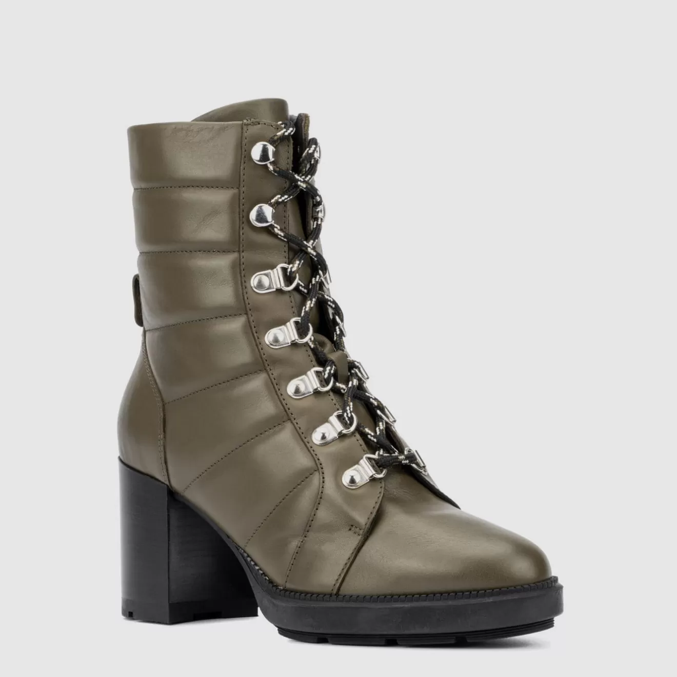 Botas Impermeables Ivanya de Aquatalia para Mujer - Calzado de Invierno Elegante con Tecnología Impermeable 

Botas Aquatalia Mujer Ivanya - Diseño Premium Impermeable para Caminar bajo la Lluvia 

Botas de Agua Aquatalia Ivanya - Calzado Femenino con Estilo Urbano y Ajuste Perfecto 

Botas para Mujer Ivanya by Aquatalia - Impermeables para Clima Lluvioso con Plantilla Ortopédica 

Botas Aquatalia Colección Ivanya - Calzado Impermeable Femenino con Forro Térmico Antiresbalante