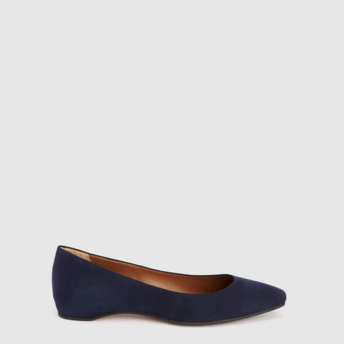 Elegantes Zapatos Aquatalia para Mujer: Sneakers Casuales y Flats con Diseño Italiano - Colección Marcella