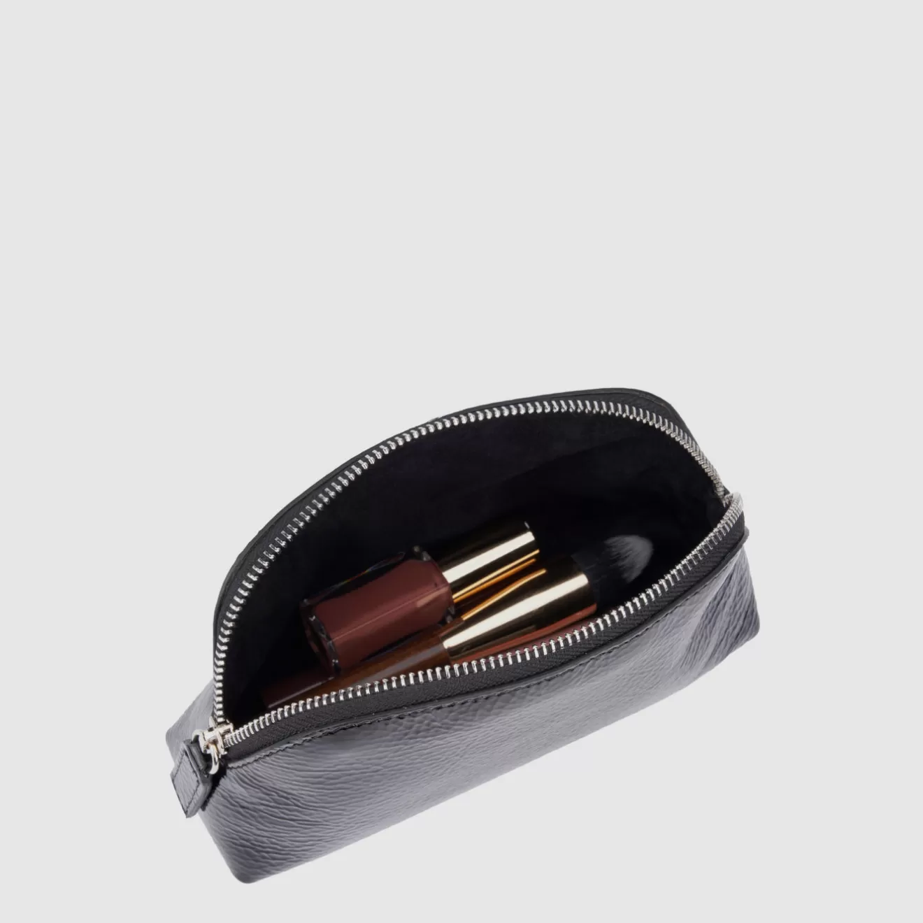 Aquatalia Cartera Elegante con Cremallera - Modelo Mediano en Negro Clásico, Perfecta para el Día a Día y Ocasiones Especiales