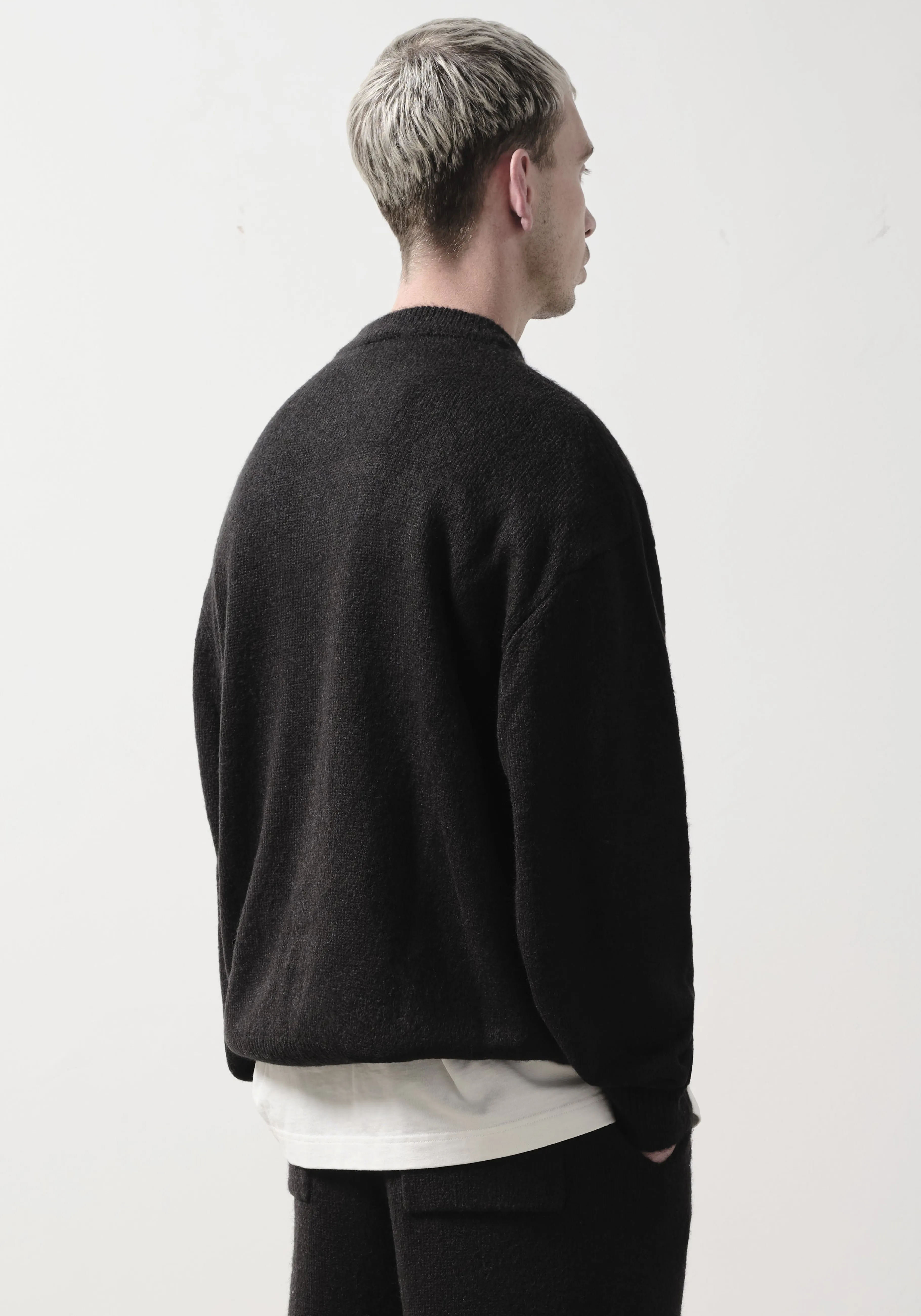 Jersey Clásico de Cuello Redondo MKI Miyuki Zoku - Tejido en Mezcla de Mohair Suave | Prendas de Punto Versátiles