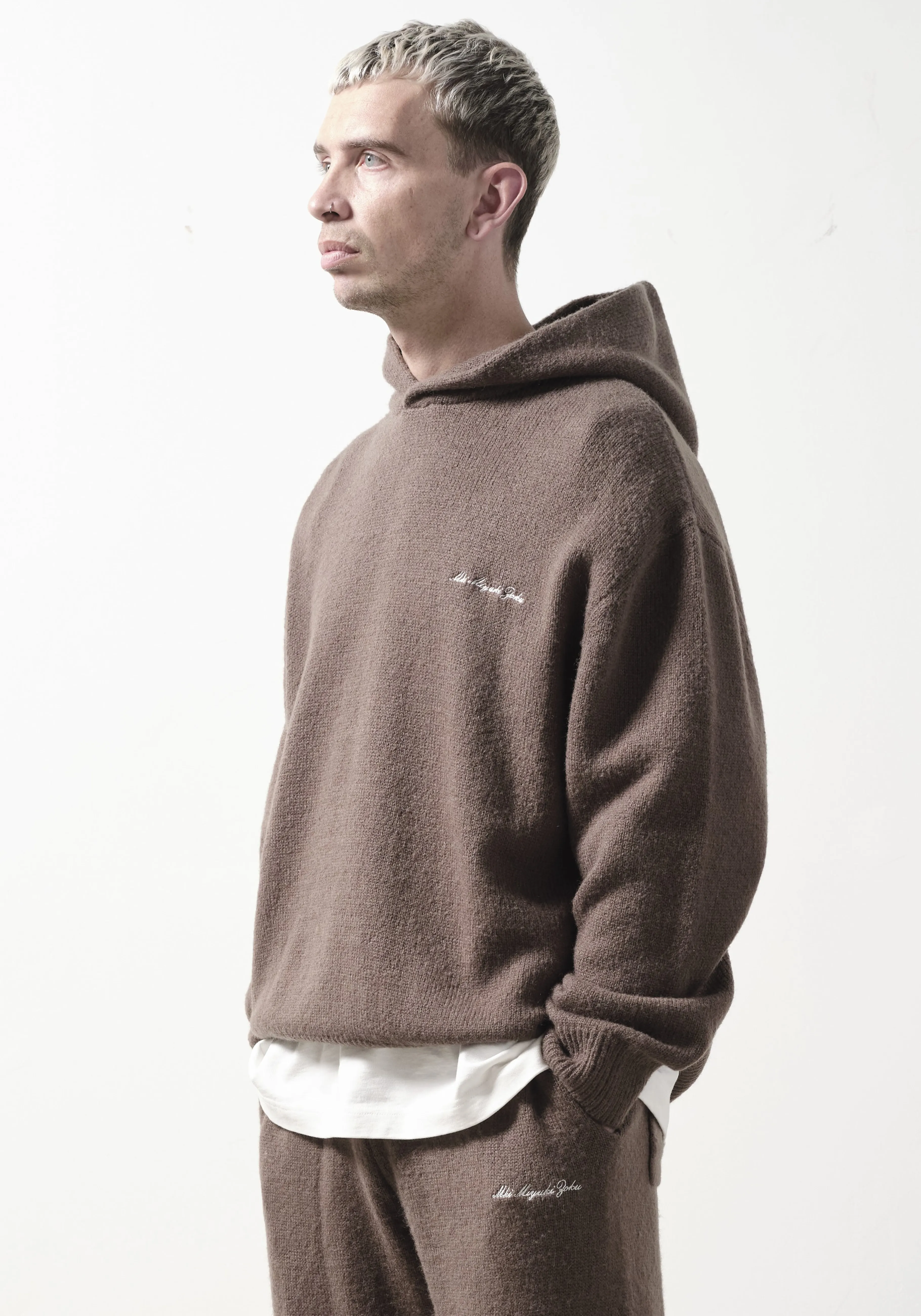Sudadera acogedora de mezcla de mohair MKI Miyuki Zoku - Diseño moderno con capota en tejido de punto | Ropa de invierno estilo urbano