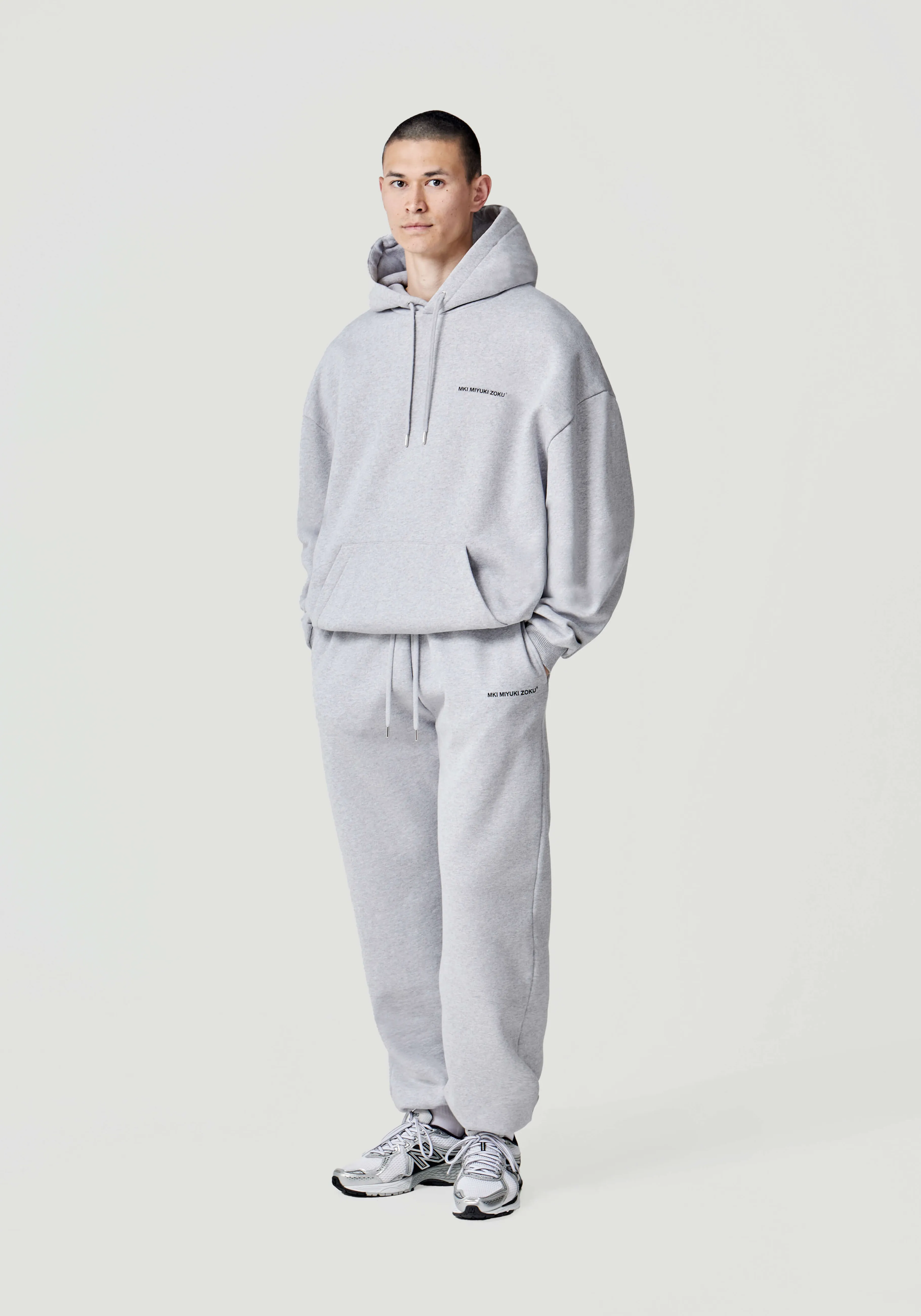 Sudaderas Premium MKI Miyuki Zoku - Conjuntos Deportivos con Estilo Urbano y Máximo Confort