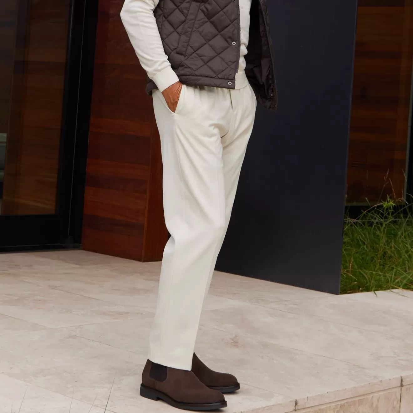 Botas Aquatalia Prospero - Impermeables y Confort Todo Clima  
Botas Elegantes Aquatalia Modelo Prospero para Aventuras Urbanas  
Prospero by Aquatalia - Botas Premium con Tecnología Impermeable  
Botas de Cuero Aquatalia Prospero - Estilo Duradero para Pies Secos  
Aquatalia Prospero: Botas Multiusos con Diseño Ergonómico