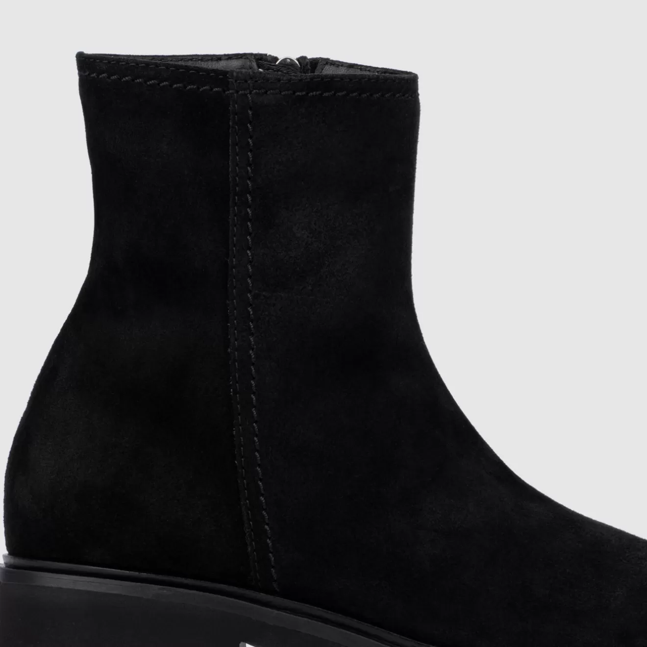 Aquatalia Saundra - Botines de Invierno en Piel Negra Ébano | Colección Exclusiva Invierno 2024